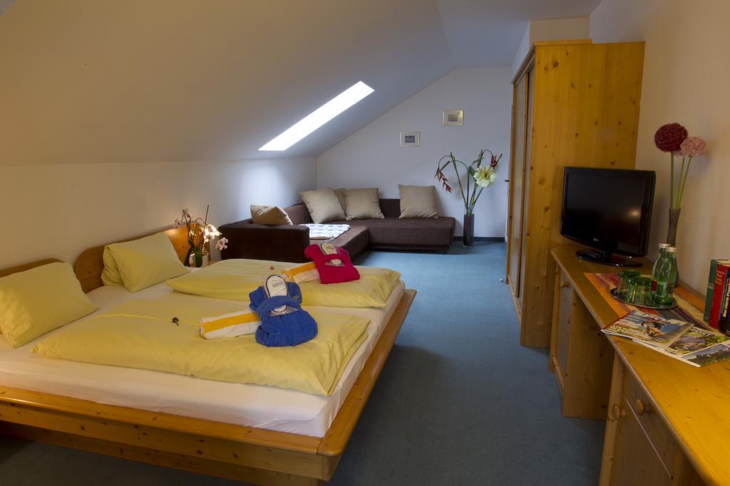 Kinder- Und Familienhotel Nockalm Innerkrems Luaran gambar