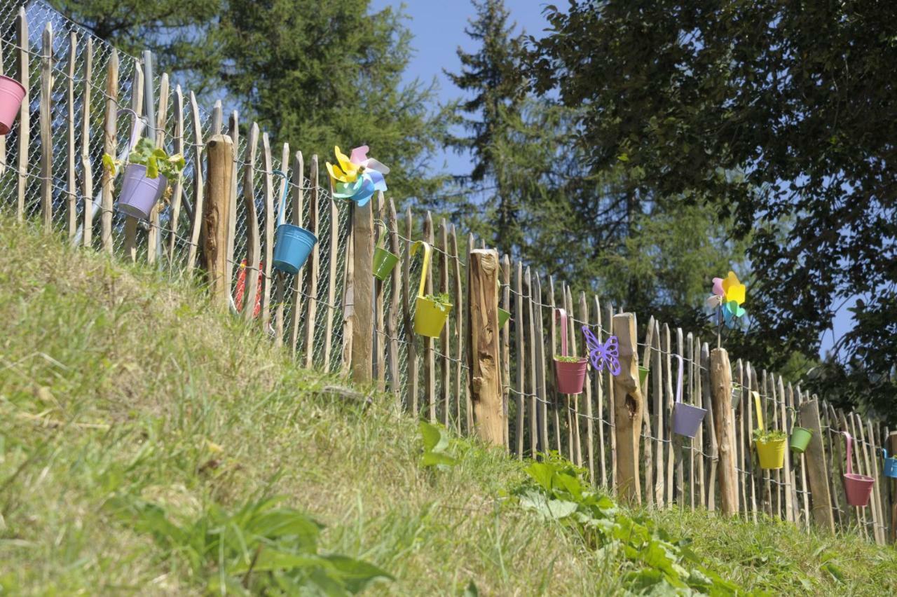 Kinder- Und Familienhotel Nockalm Innerkrems Luaran gambar