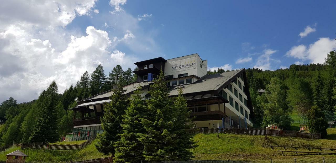 Kinder- Und Familienhotel Nockalm Innerkrems Luaran gambar